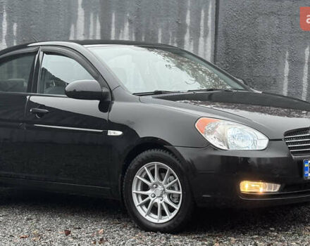 Черный Хендай Акцент, объемом двигателя 1.4 л и пробегом 139 тыс. км за 5999 $, фото 5 на Automoto.ua