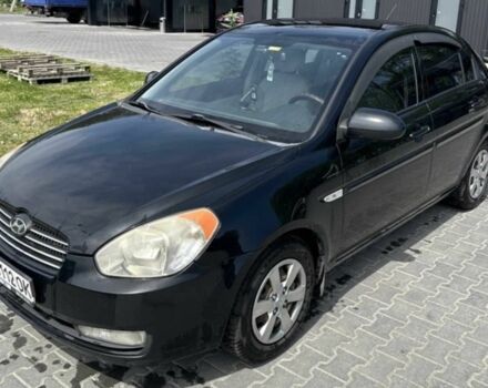 Черный Хендай Акцент, объемом двигателя 1.4 л и пробегом 360 тыс. км за 3400 $, фото 2 на Automoto.ua