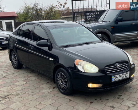 Черный Хендай Акцент, объемом двигателя 1.4 л и пробегом 215 тыс. км за 4799 $, фото 2 на Automoto.ua