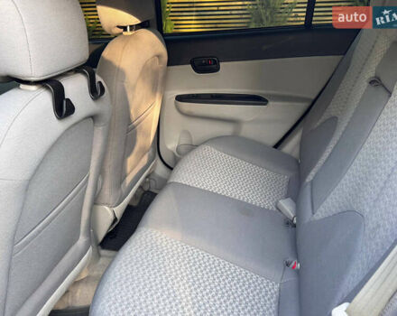 Черный Хендай Акцент, объемом двигателя 1.4 л и пробегом 128 тыс. км за 5800 $, фото 53 на Automoto.ua