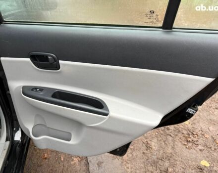 Черный Хендай Акцент, объемом двигателя 1.4 л и пробегом 165 тыс. км за 5390 $, фото 15 на Automoto.ua