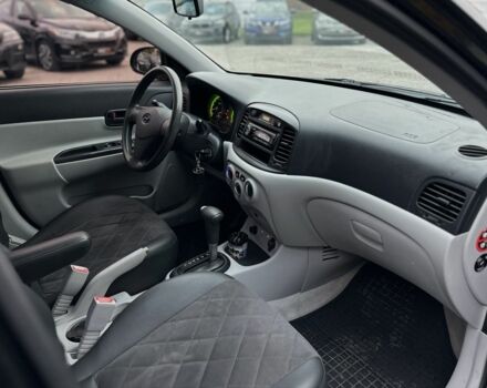 Чорний Хендай Акцент, об'ємом двигуна 1.4 л та пробігом 250 тис. км за 5100 $, фото 13 на Automoto.ua