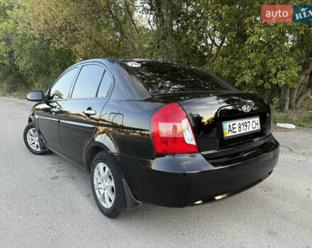 Чорний Хендай Акцент, об'ємом двигуна 1.4 л та пробігом 157 тис. км за 5200 $, фото 6 на Automoto.ua
