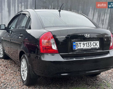 Черный Хендай Акцент, объемом двигателя 1.4 л и пробегом 139 тыс. км за 5999 $, фото 12 на Automoto.ua