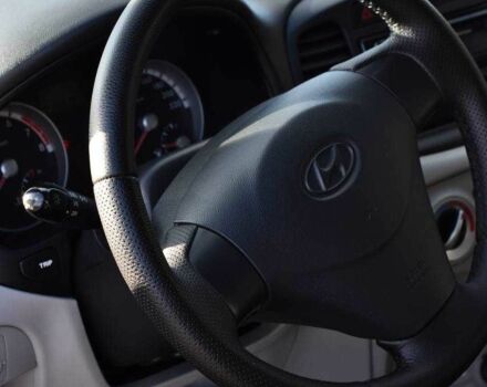 Чорний Хендай Акцент, об'ємом двигуна 1.4 л та пробігом 193 тис. км за 5799 $, фото 8 на Automoto.ua