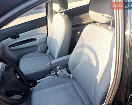 Черный Хендай Акцент, объемом двигателя 1.4 л и пробегом 157 тыс. км за 6200 $, фото 6 на Automoto.ua