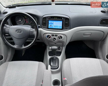 Черный Хендай Акцент, объемом двигателя 1.4 л и пробегом 139 тыс. км за 5999 $, фото 56 на Automoto.ua