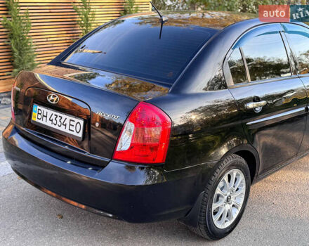 Черный Хендай Акцент, объемом двигателя 1.4 л и пробегом 128 тыс. км за 5800 $, фото 10 на Automoto.ua