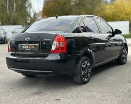 Чорний Хендай Акцент, об'ємом двигуна 1.4 л та пробігом 250 тис. км за 5100 $, фото 9 на Automoto.ua