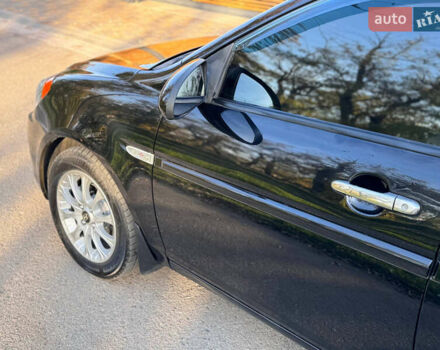 Черный Хендай Акцент, объемом двигателя 1.4 л и пробегом 128 тыс. км за 5800 $, фото 22 на Automoto.ua