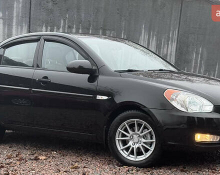 Черный Хендай Акцент, объемом двигателя 1.4 л и пробегом 139 тыс. км за 5999 $, фото 3 на Automoto.ua