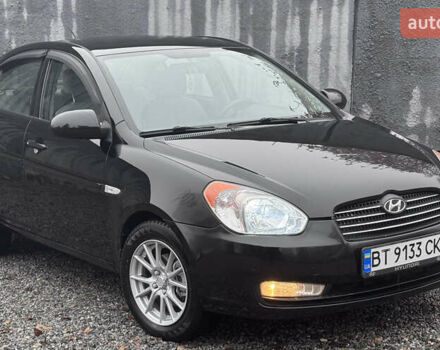 Черный Хендай Акцент, объемом двигателя 1.4 л и пробегом 139 тыс. км за 5999 $, фото 4 на Automoto.ua
