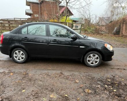 Черный Хендай Акцент, объемом двигателя 1.4 л и пробегом 165 тыс. км за 5390 $, фото 3 на Automoto.ua