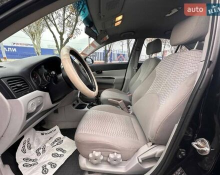 Черный Хендай Акцент, объемом двигателя 1.4 л и пробегом 156 тыс. км за 4700 $, фото 8 на Automoto.ua