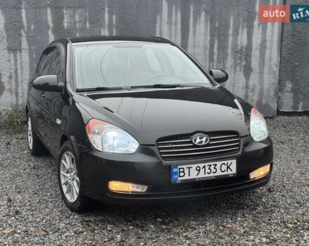 Черный Хендай Акцент, объемом двигателя 1.4 л и пробегом 139 тыс. км за 5999 $, фото 1 на Automoto.ua