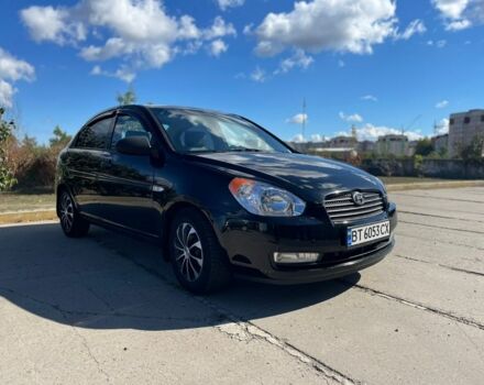 Черный Хендай Акцент, объемом двигателя 1.5 л и пробегом 237 тыс. км за 4000 $, фото 3 на Automoto.ua