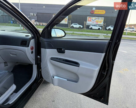 Черный Хендай Акцент, объемом двигателя 1.59 л и пробегом 175 тыс. км за 6300 $, фото 22 на Automoto.ua