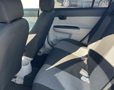 Черный Хендай Акцент, объемом двигателя 1.5 л и пробегом 237 тыс. км за 4000 $, фото 9 на Automoto.ua