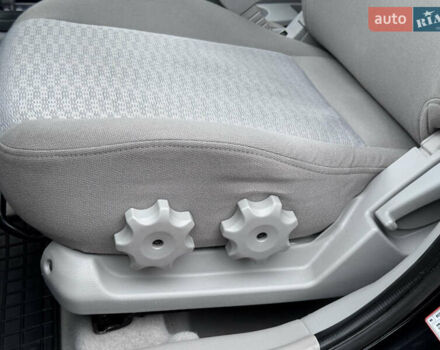 Черный Хендай Акцент, объемом двигателя 1.4 л и пробегом 139 тыс. км за 5999 $, фото 52 на Automoto.ua