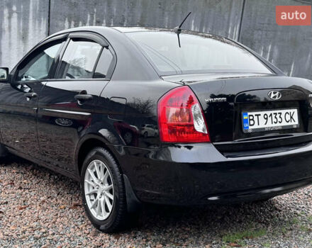 Черный Хендай Акцент, объемом двигателя 1.4 л и пробегом 139 тыс. км за 5999 $, фото 24 на Automoto.ua