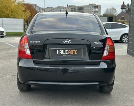 Чорний Хендай Акцент, об'ємом двигуна 1.4 л та пробігом 250 тис. км за 5100 $, фото 6 на Automoto.ua