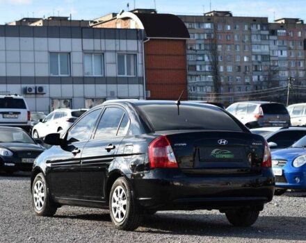 Чорний Хендай Акцент, об'ємом двигуна 1.4 л та пробігом 193 тис. км за 5799 $, фото 3 на Automoto.ua