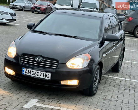 Черный Хендай Акцент, объемом двигателя 1.4 л и пробегом 221 тыс. км за 4950 $, фото 14 на Automoto.ua