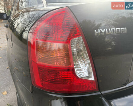 Черный Хендай Акцент, объемом двигателя 1.4 л и пробегом 257 тыс. км за 3000 $, фото 13 на Automoto.ua