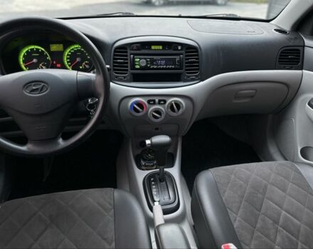 Чорний Хендай Акцент, об'ємом двигуна 1.4 л та пробігом 250 тис. км за 5100 $, фото 18 на Automoto.ua