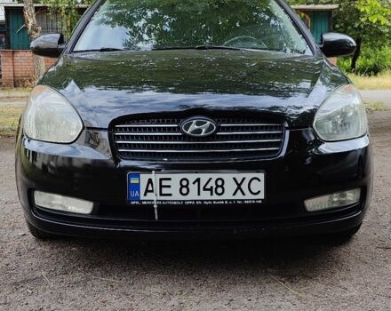 Черный Хендай Акцент, объемом двигателя 1.6 л и пробегом 188 тыс. км за 5700 $, фото 1 на Automoto.ua
