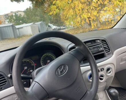 Чорний Хендай Акцент, об'ємом двигуна 1.4 л та пробігом 3 тис. км за 5200 $, фото 8 на Automoto.ua