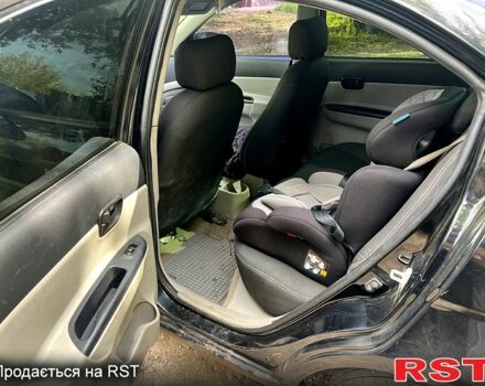 Чорний Хендай Акцент, об'ємом двигуна 1.4 л та пробігом 294 тис. км за 4500 $, фото 3 на Automoto.ua
