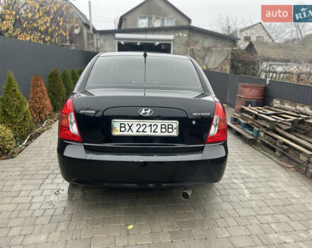 Чорний Хендай Акцент, об'ємом двигуна 1.4 л та пробігом 180 тис. км за 4950 $, фото 13 на Automoto.ua