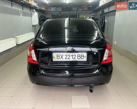 Чорний Хендай Акцент, об'ємом двигуна 1.4 л та пробігом 180 тис. км за 4950 $, фото 2 на Automoto.ua