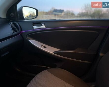 Черный Хендай Акцент, объемом двигателя 1.4 л и пробегом 87 тыс. км за 7250 $, фото 122 на Automoto.ua