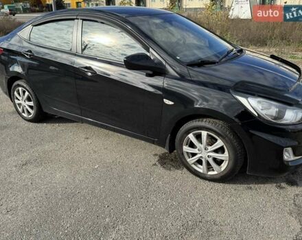 Черный Хендай Акцент, объемом двигателя 1.4 л и пробегом 117 тыс. км за 7500 $, фото 4 на Automoto.ua