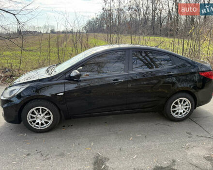 Черный Хендай Акцент, объемом двигателя 1.4 л и пробегом 120 тыс. км за 7900 $, фото 11 на Automoto.ua