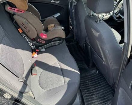 Черный Хендай Акцент, объемом двигателя 1.4 л и пробегом 163 тыс. км за 6900 $, фото 8 на Automoto.ua