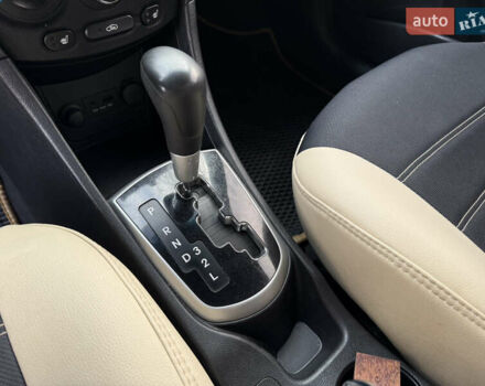 Черный Хендай Акцент, объемом двигателя 1.4 л и пробегом 120 тыс. км за 7900 $, фото 17 на Automoto.ua