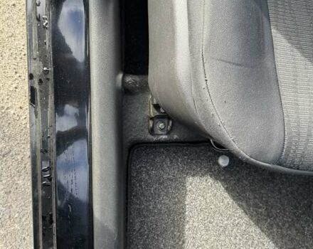 Черный Хендай Акцент, объемом двигателя 1.4 л и пробегом 117 тыс. км за 7500 $, фото 6 на Automoto.ua