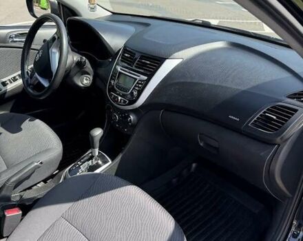 Черный Хендай Акцент, объемом двигателя 1.4 л и пробегом 163 тыс. км за 6900 $, фото 7 на Automoto.ua