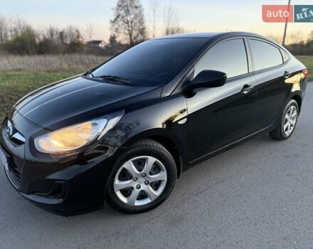 Черный Хендай Акцент, объемом двигателя 1.4 л и пробегом 87 тыс. км за 7250 $, фото 102 на Automoto.ua