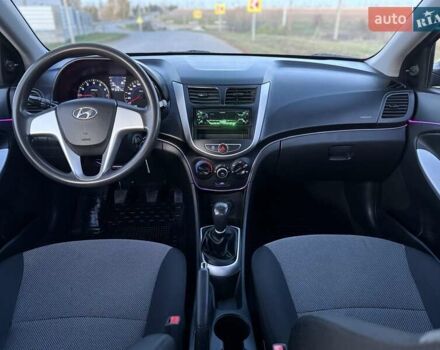 Черный Хендай Акцент, объемом двигателя 1.4 л и пробегом 87 тыс. км за 7250 $, фото 86 на Automoto.ua