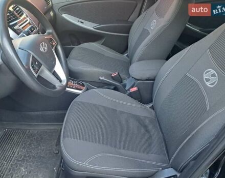 Черный Хендай Акцент, объемом двигателя 1.59 л и пробегом 114 тыс. км за 7150 $, фото 6 на Automoto.ua