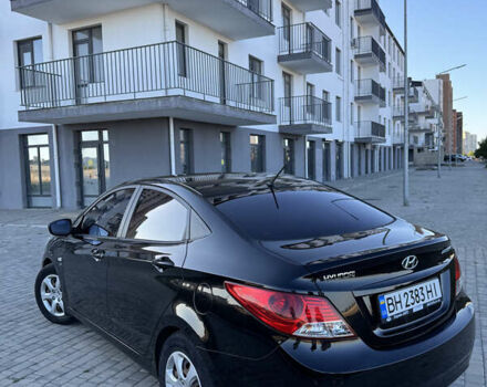 Чорний Хендай Акцент, об'ємом двигуна 1.6 л та пробігом 92 тис. км за 7500 $, фото 4 на Automoto.ua