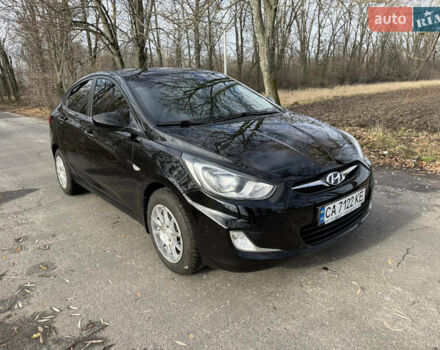 Черный Хендай Акцент, объемом двигателя 1.4 л и пробегом 120 тыс. км за 7900 $, фото 2 на Automoto.ua