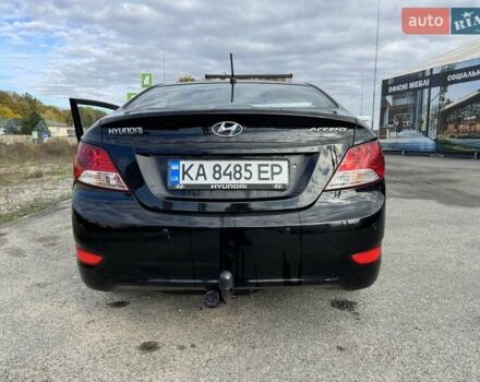 Черный Хендай Акцент, объемом двигателя 1.4 л и пробегом 117 тыс. км за 7500 $, фото 7 на Automoto.ua