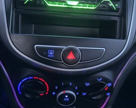 Черный Хендай Акцент, объемом двигателя 1.4 л и пробегом 87 тыс. км за 7250 $, фото 27 на Automoto.ua