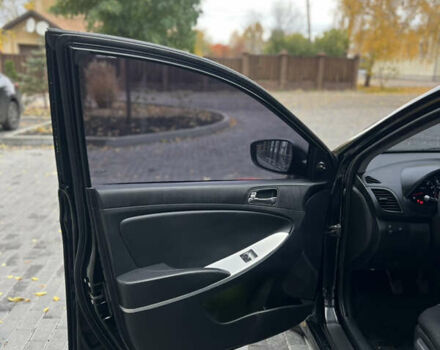 Хендай Акцент 2011 в Полтаве на Automoto.ua Черный Хендай Акцент, объемом двигателя 1.4 л и пробегом 186 тыс. км за 5999 $, фото 21 на Automoto.ua