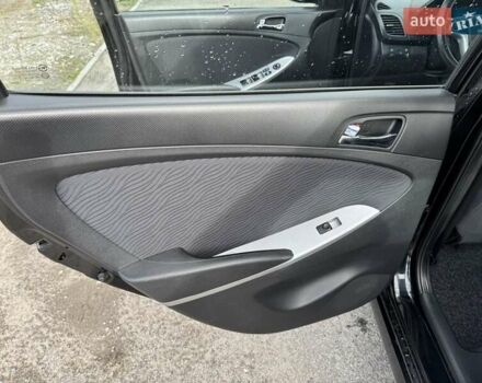 Черный Хендай Акцент, объемом двигателя 1.4 л и пробегом 117 тыс. км за 7500 $, фото 15 на Automoto.ua